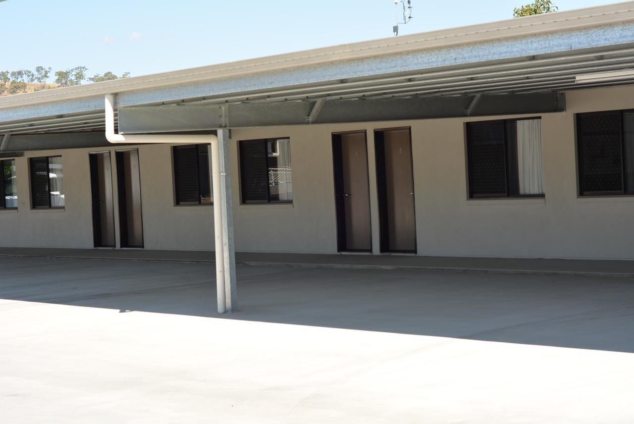 Carmila Sands Motel Exterior foto